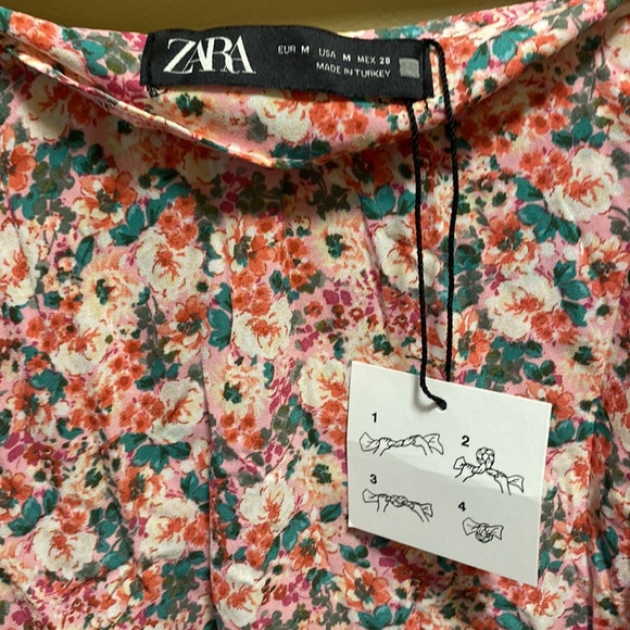 ✨BRAND NEW✨ ZARA PINK FLOWER PRINT SKORT - Picture 4 of 8